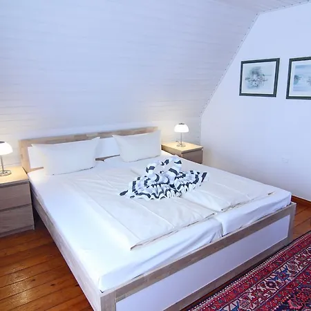 Ferienhaus Ailons Freer